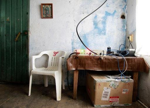 Téléphonie: délaissé, un village mexicain crée son propre réseau