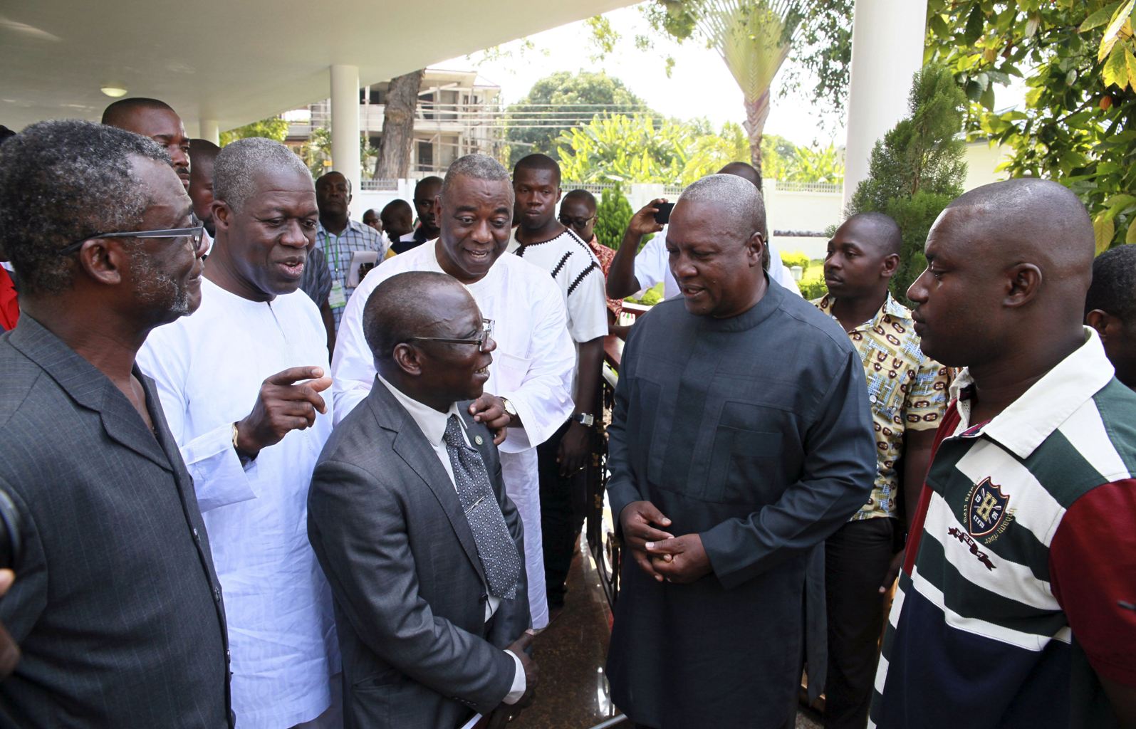 Ghana: le président sortant Mahama vainqueur de la présidentielle